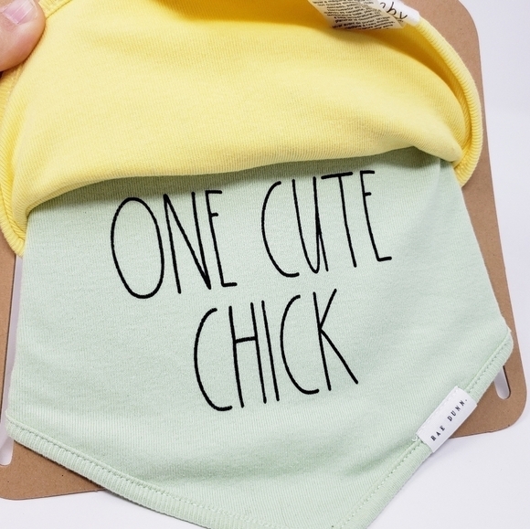 RAE DUNN Snuggle Bunny bib set Easter spring - Picture 4 of 5